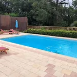 Le Domaine Aubazen 4* La Chapelle-Aubareil