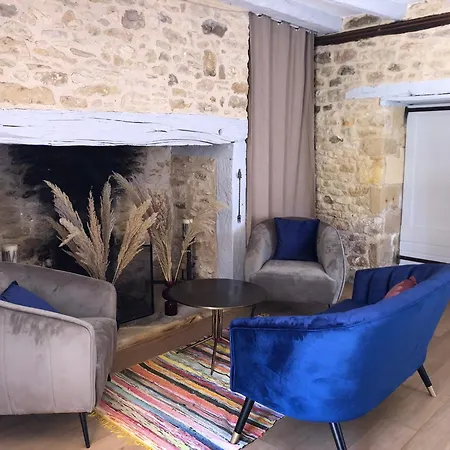 Le Domaine Aubazen Bed & Breakfast *