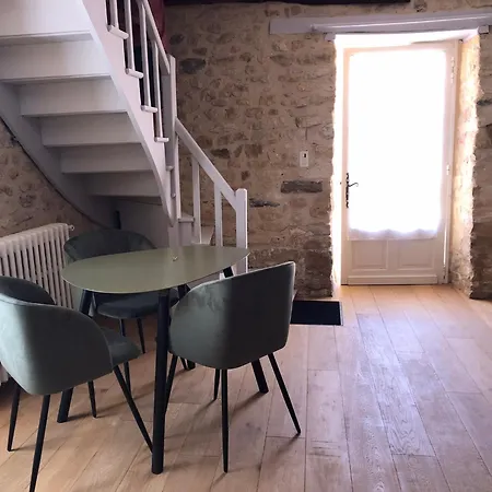 Le Domaine Aubazen Bed & Breakfast