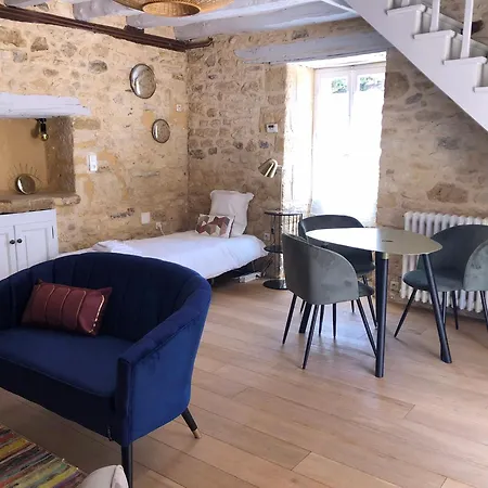 Le Domaine Aubazen Bed & Breakfast