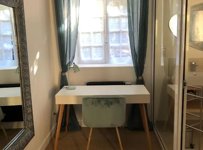 Bed & Breakfast Le Domaine Aubazen