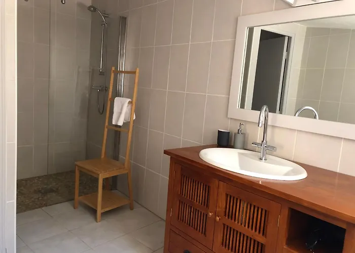 Le Domaine Aubazen La Chapelle-Aubareil